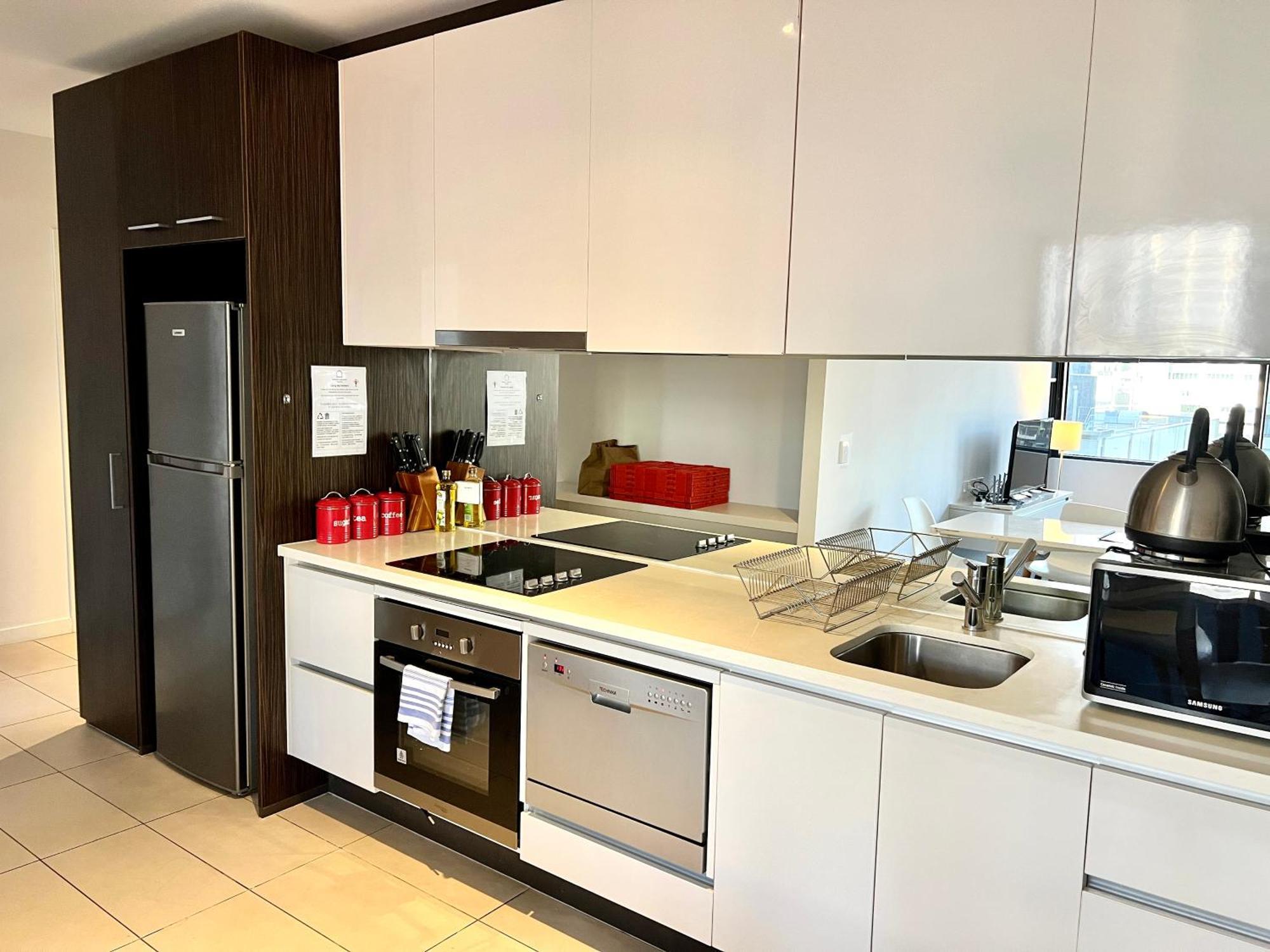 Readyset Apartments At Madison 墨尔本 外观 照片