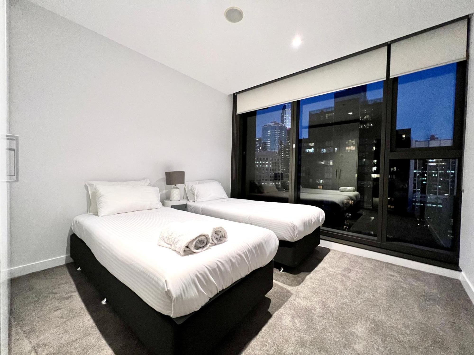 Readyset Apartments At Madison 墨尔本 外观 照片