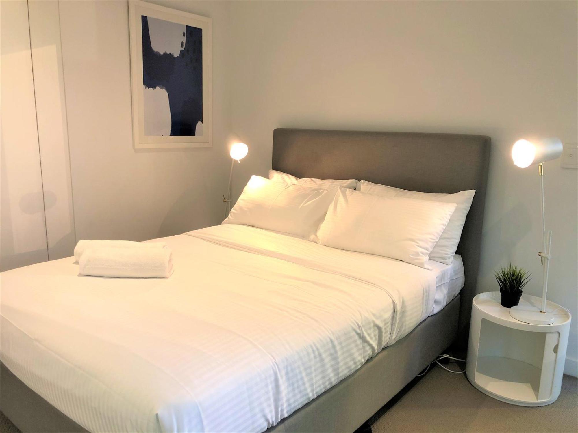 Readyset Apartments At Madison 墨尔本 外观 照片
