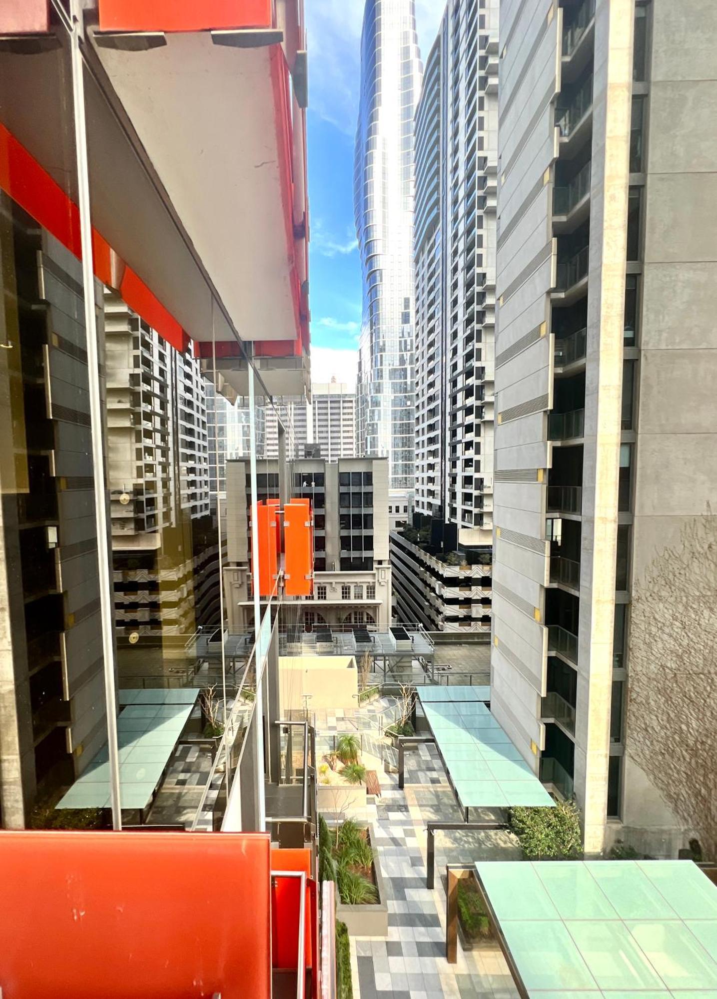 Readyset Apartments At Madison 墨尔本 外观 照片