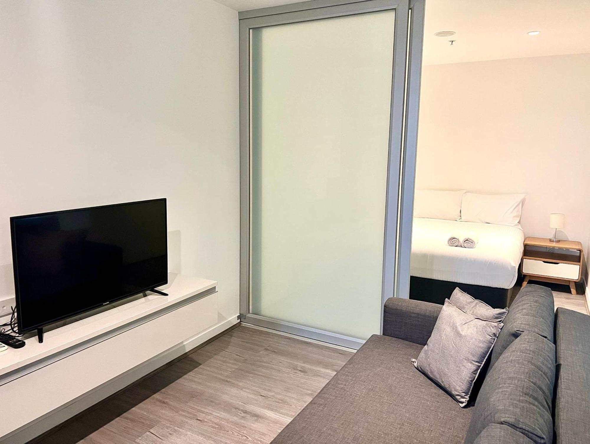 Readyset Apartments At Madison 墨尔本 外观 照片