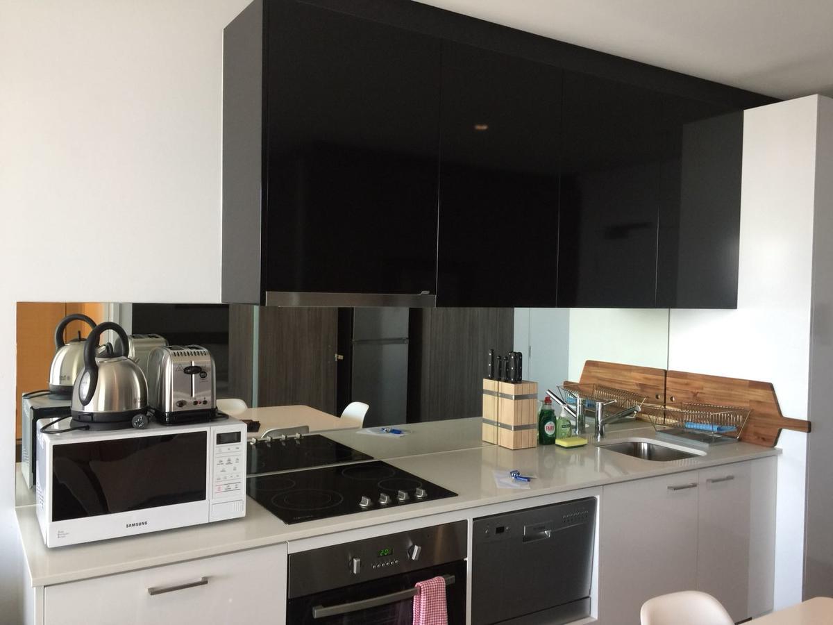 Readyset Apartments At Madison 墨尔本 外观 照片